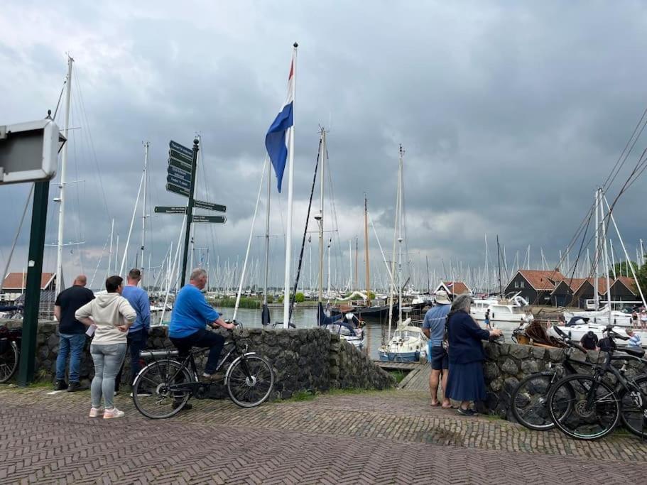 Ervaar 'Fryske Weelde' Op Vijf Sterren Vakantiepark De Kuilart Koudum Extérieur photo